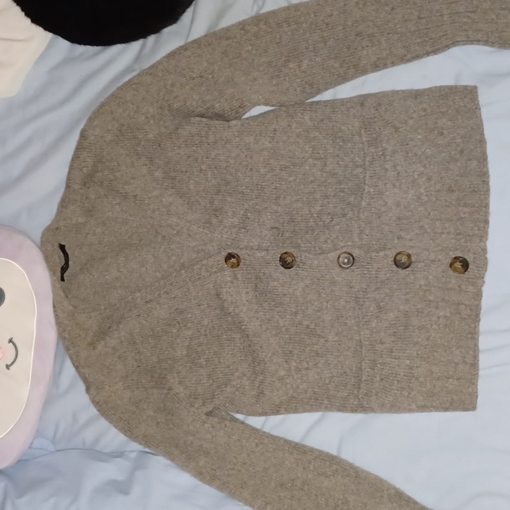 Womens v-neck Cardigan